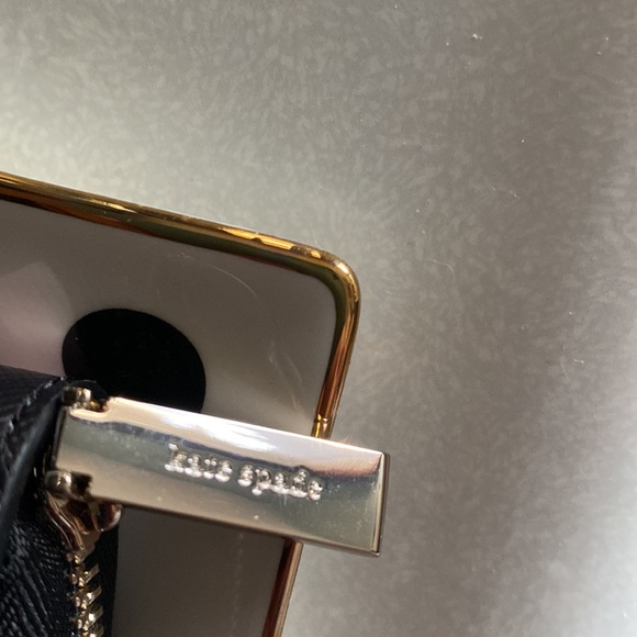 Kate Spade Wallet - Picture 2 of 5